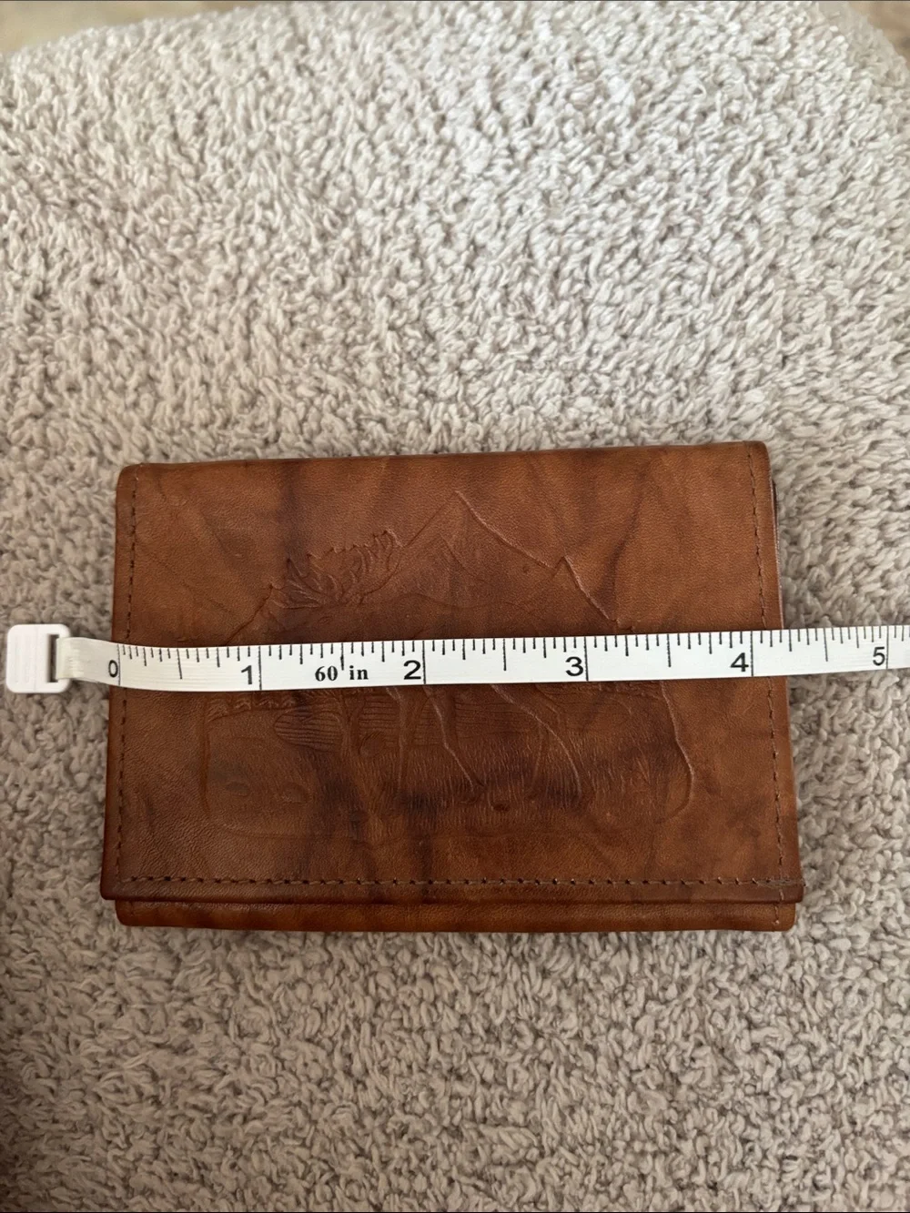 Vintage Men’s Genuine Cowhide Leather Bifold Wallet Brown Moose Mountain Embosse